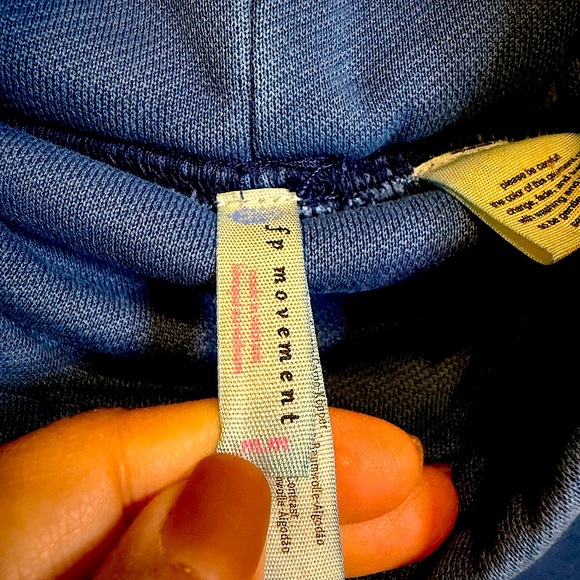 Free people sweatshirt blue size large - Picture 5 of 7